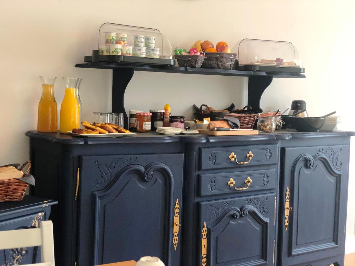 No 6 B&B Landivy Eksteriør bilde